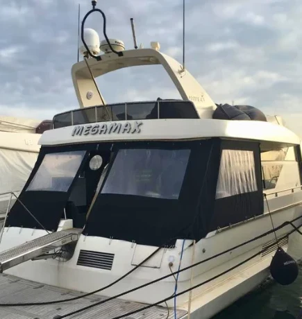 Bateau réalisé par Borosy